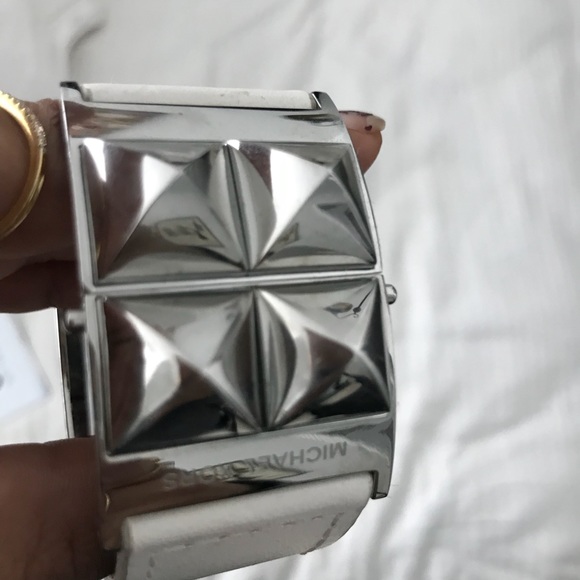 SOLD-Michael Kors Pyramid Stud White Leather Cuff - Picture 6 of 8